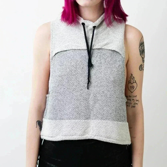 Te Verde Cowl Neck Athletic Workout Vest - S - Picture 2 of 6